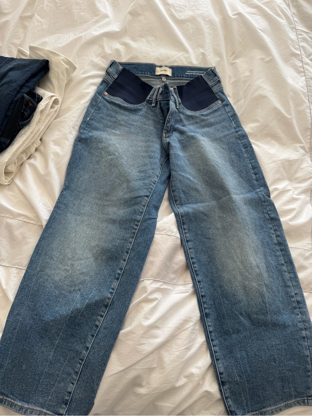 DL1961 Thea Relaxed Maternity Jeans